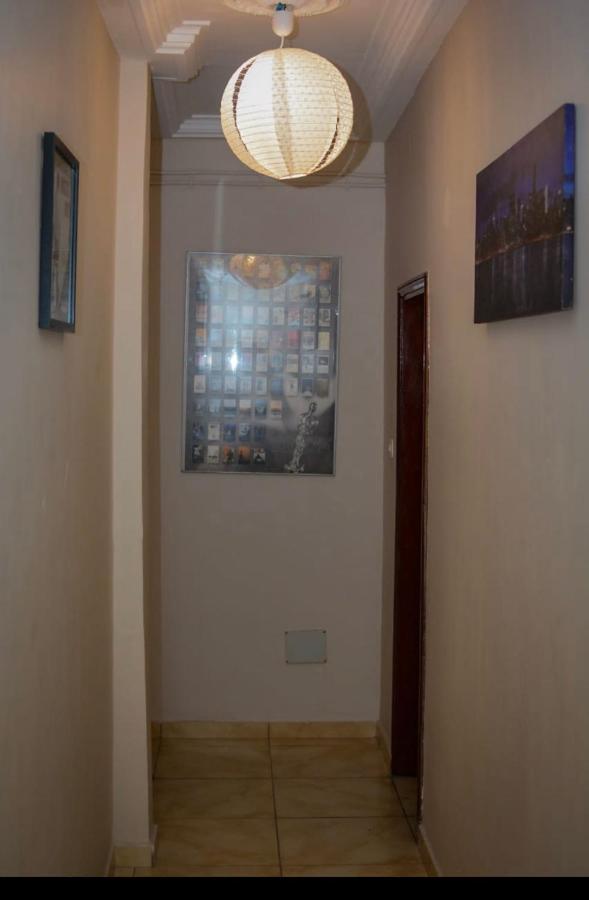 Appartement Cosy Goldy Bonapriso Douala Exterior foto